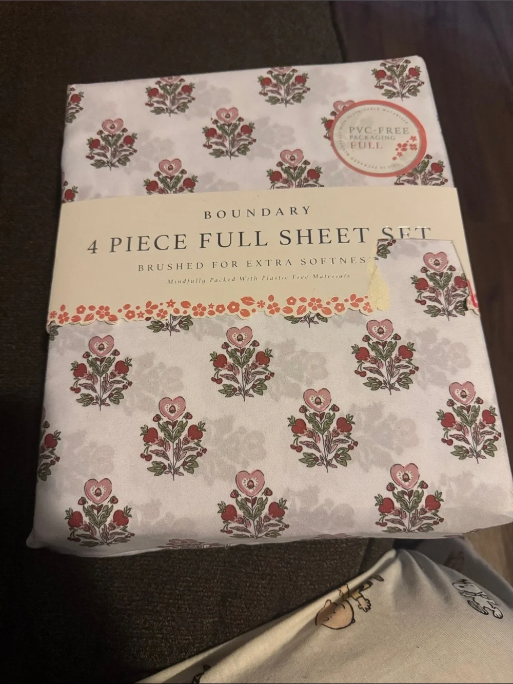 Boundary NWT 4-Piece Full Sheet Set - Pink Floral Pattern
